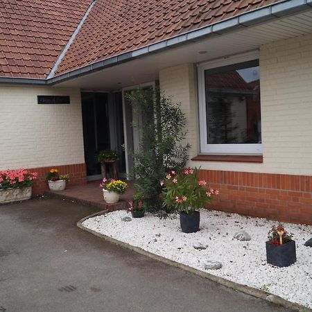 A La Maison Du Bonheur Audruicq Exterior foto