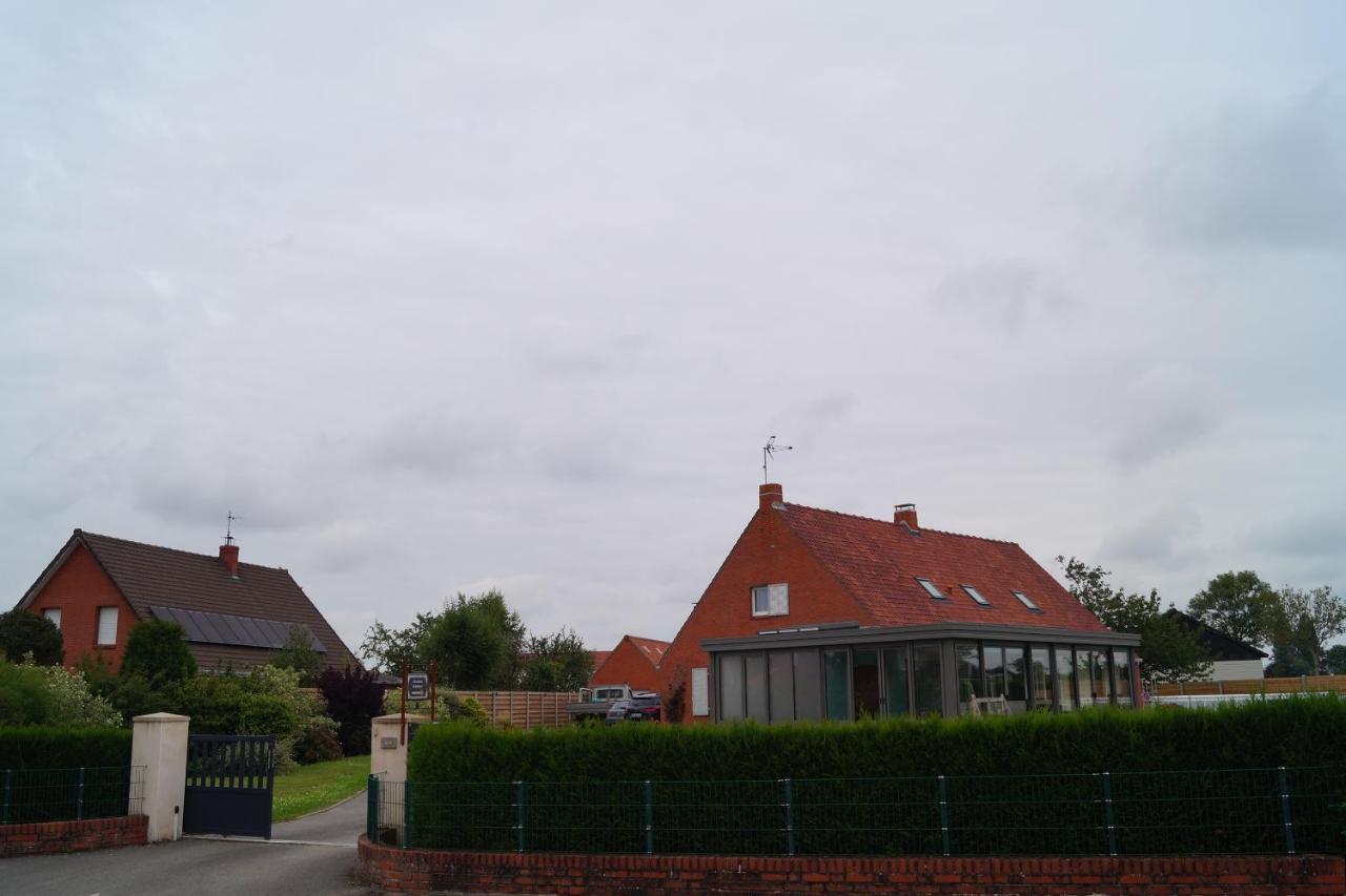 A La Maison Du Bonheur Audruicq Exterior foto